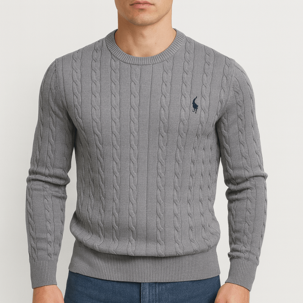 LUXEOUTFIT | Cable Knit Sweatshirt