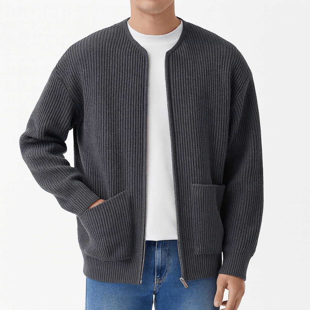 LUXEOUTFIT | Minimalist Zip Cardigan