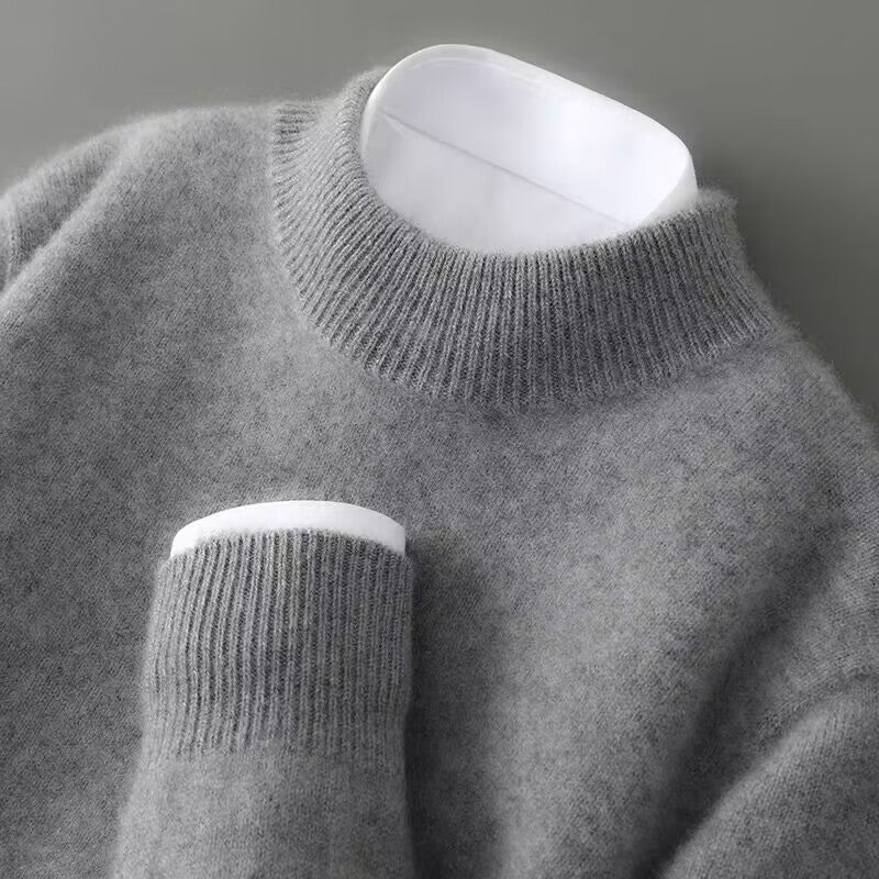 LUXEOUTFIT CASHMERE SWEATER