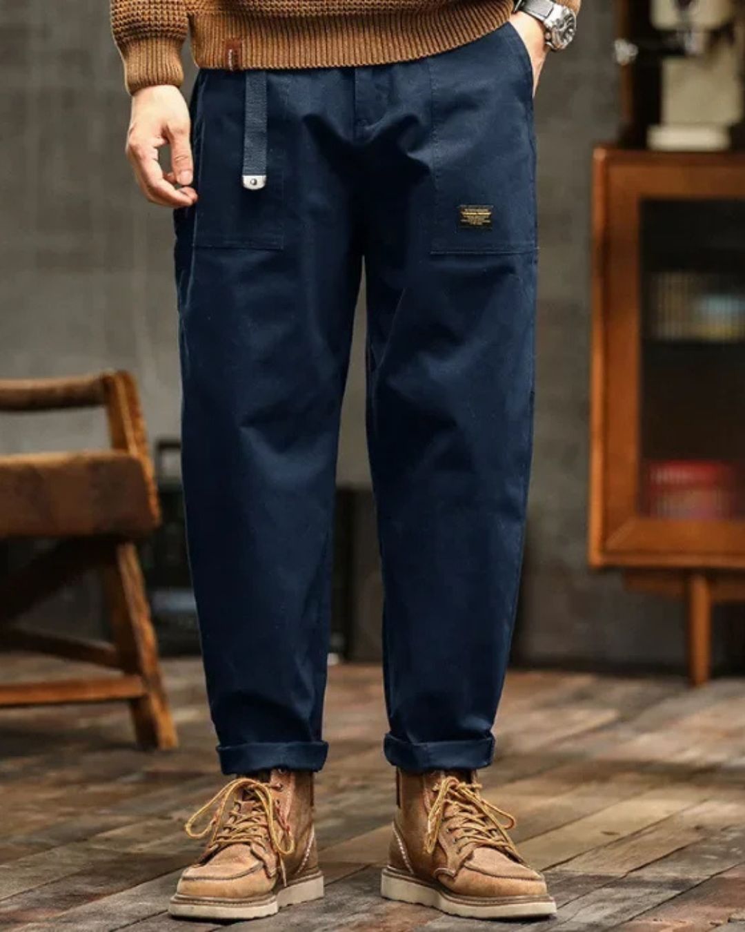 LUXEOUTFIT VINTAGE CARGO PANTS