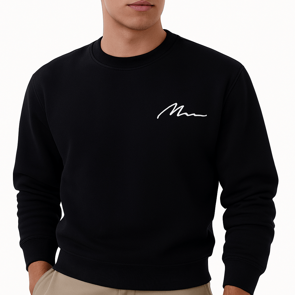LUXEOUTFIT | Fleece-Lined Sweatshirt